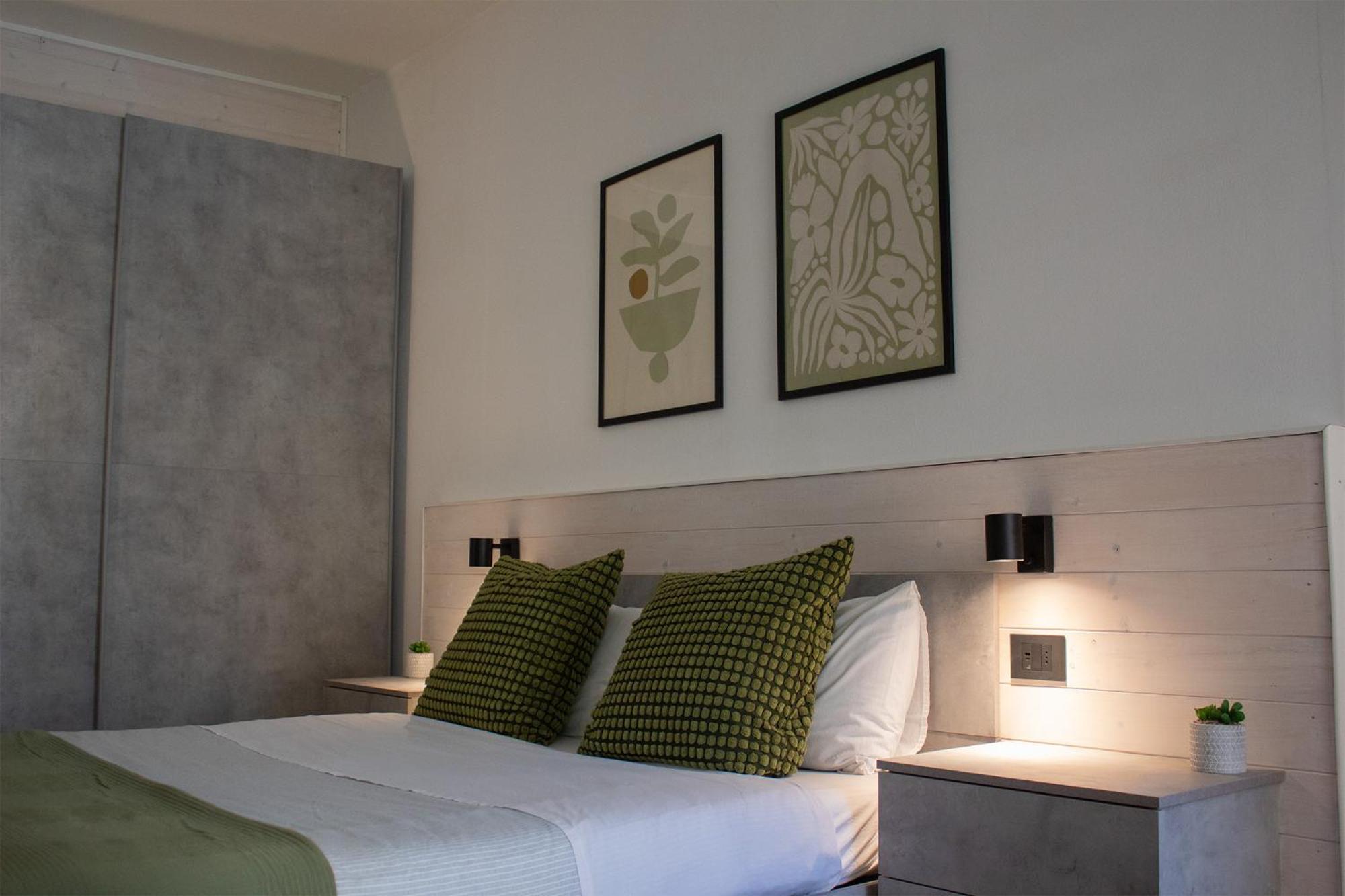 Le Calle Holiday Apartments Torbole Sul Garda Ngoại thất bức ảnh